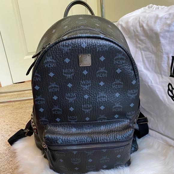 MCM Medium Stark Visetos Coated Canvas Backpack - Picture 5 of 13